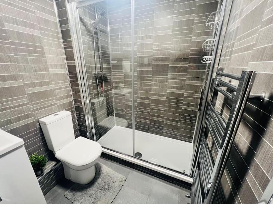 Superb 2 Bedroom Apartment With Free Parking Εδιμβούργο Εξωτερικό φωτογραφία